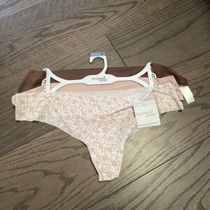 Tranquil & True Woman's 3 Pack Thongs Size‎ 2X Matte Microfiber Laser/bonded